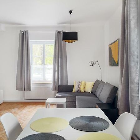 Apartamento Evva & Peppe Old Town Flat Varsovia Exterior foto