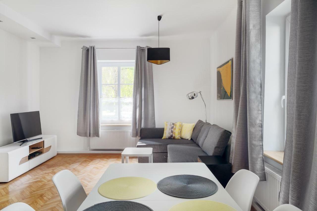 Apartamento Evva & Peppe Old Town Flat Varsovia Exterior foto