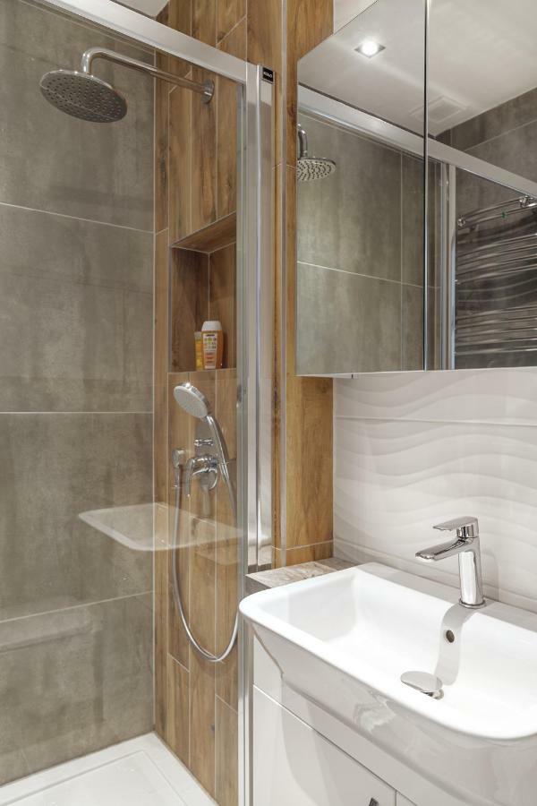 Apartamento Evva & Peppe Old Town Flat Varsovia Exterior foto