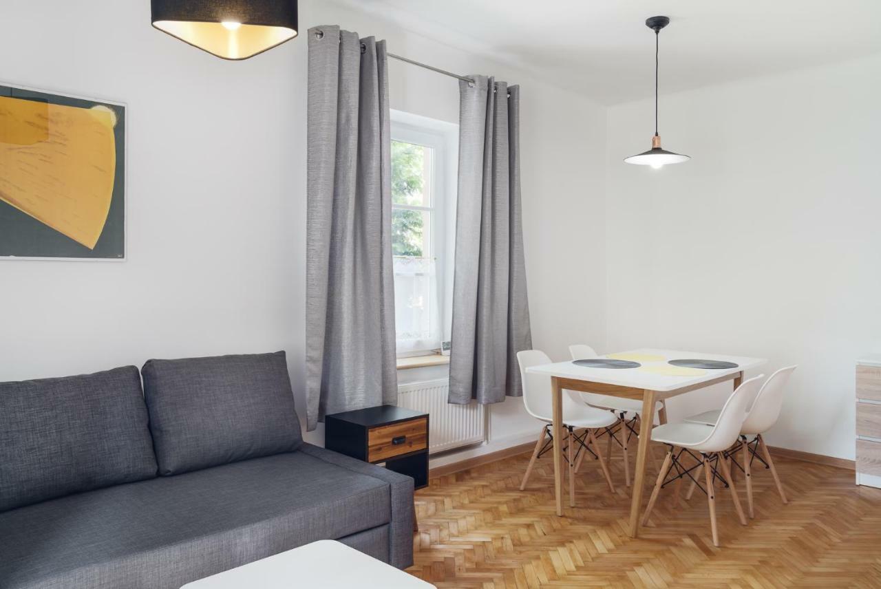 Apartamento Evva & Peppe Old Town Flat Varsovia Exterior foto