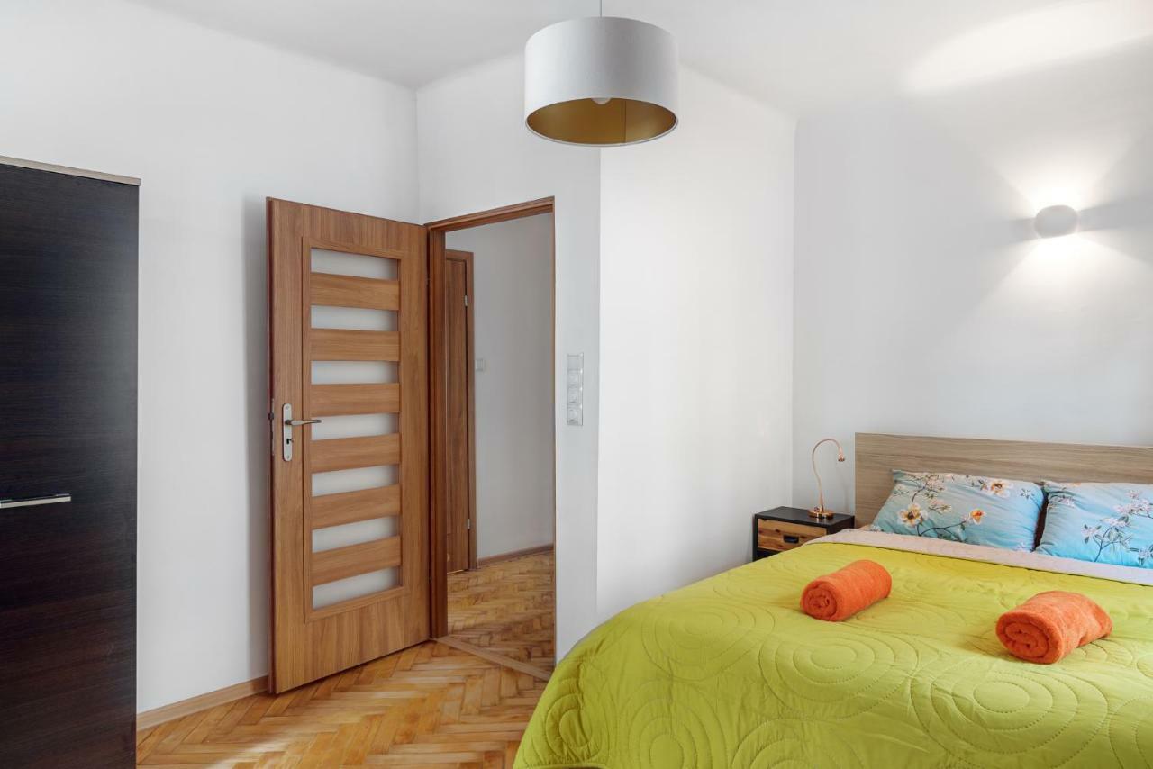 Apartamento Evva & Peppe Old Town Flat Varsovia Exterior foto